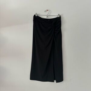 Dynamite Black Women's Skirt